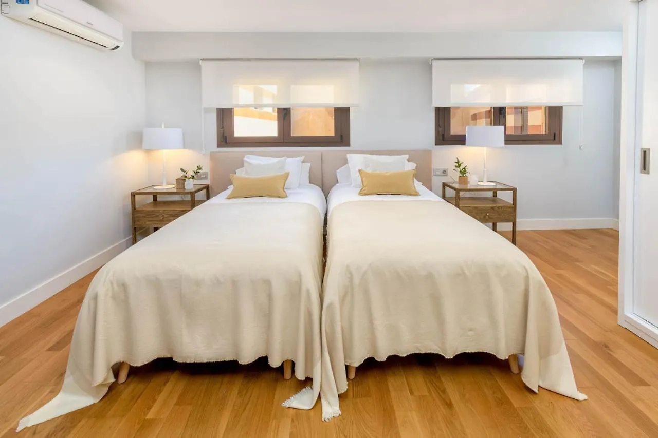 Sebastian Souviron Suites In Malaga By Solaga Holiday Homes 0*,  스페인