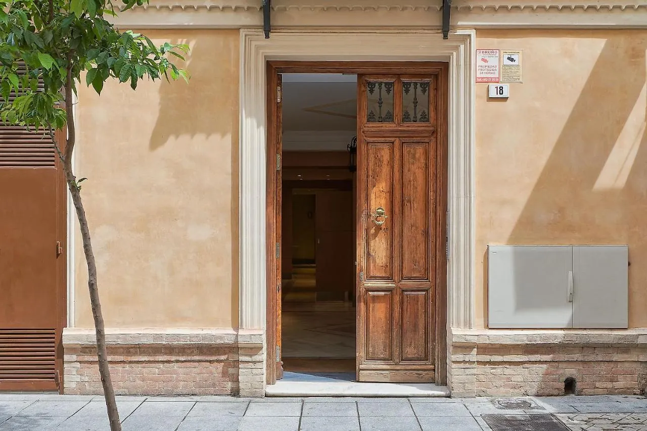 아파트 Sebastian Souviron Suites In Malaga By Solaga Holiday Homes